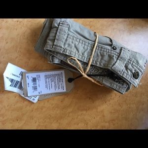 Prana Bronson 28x11 shorts khaki